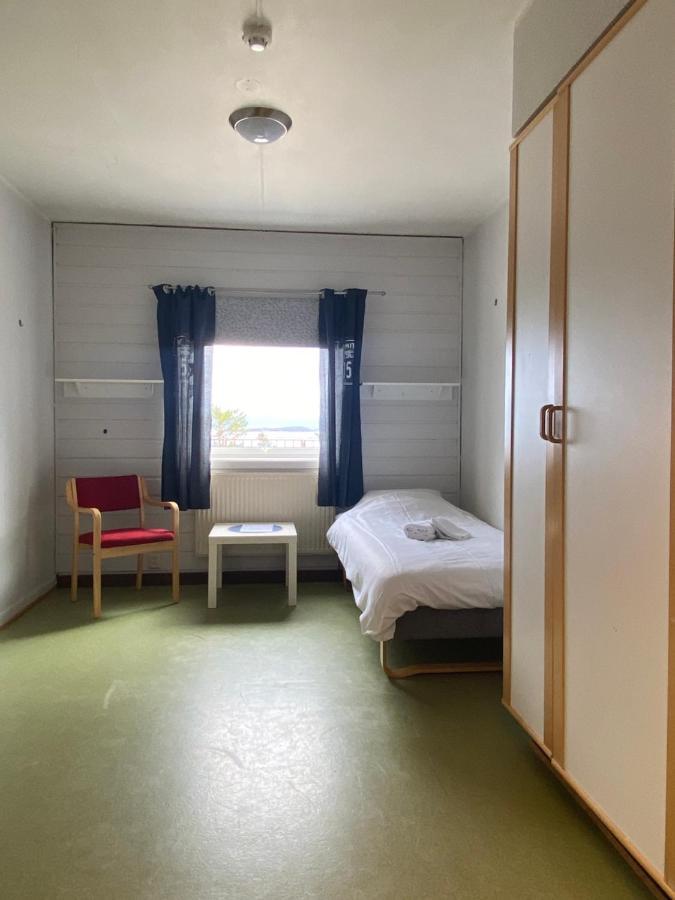 Trondenes Sommerhostel 哈尔斯塔 外观 照片
